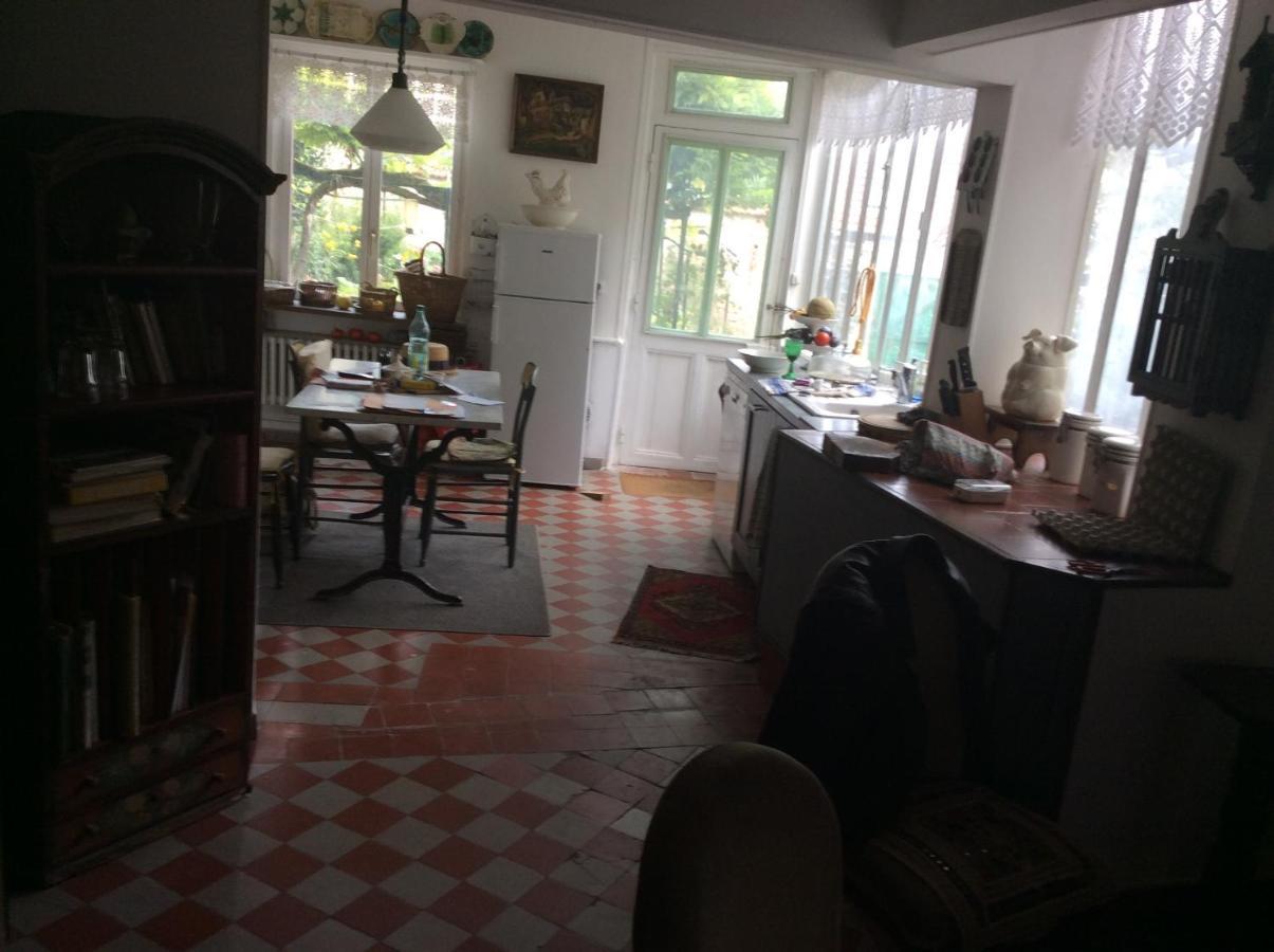 La Chambre De La Tour Orbais Екстериор снимка